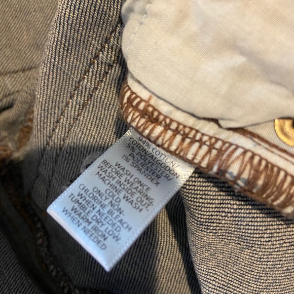 NWT Ann Taylor loft jeans! ✌🏾 - Picture 4 of 11
